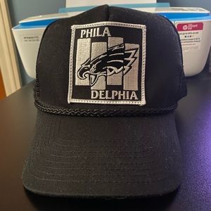 Philadelphia Eagles Trucker Hat